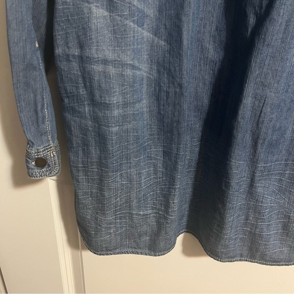 Gap shirt dress. Women’s size M/L
Blue jean - Picture 8 of 10